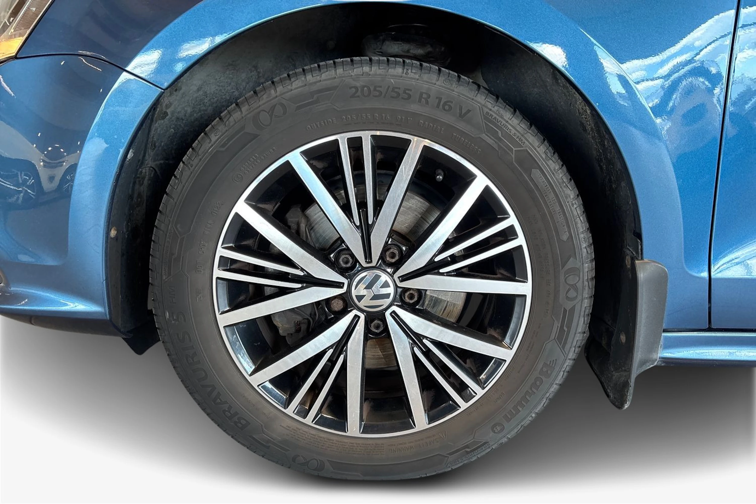 Sininen Volkswagen JETTA 2016 kuva 9.