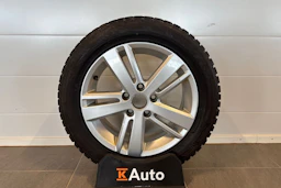Sininen Volkswagen JETTA 2016 kuva 10.