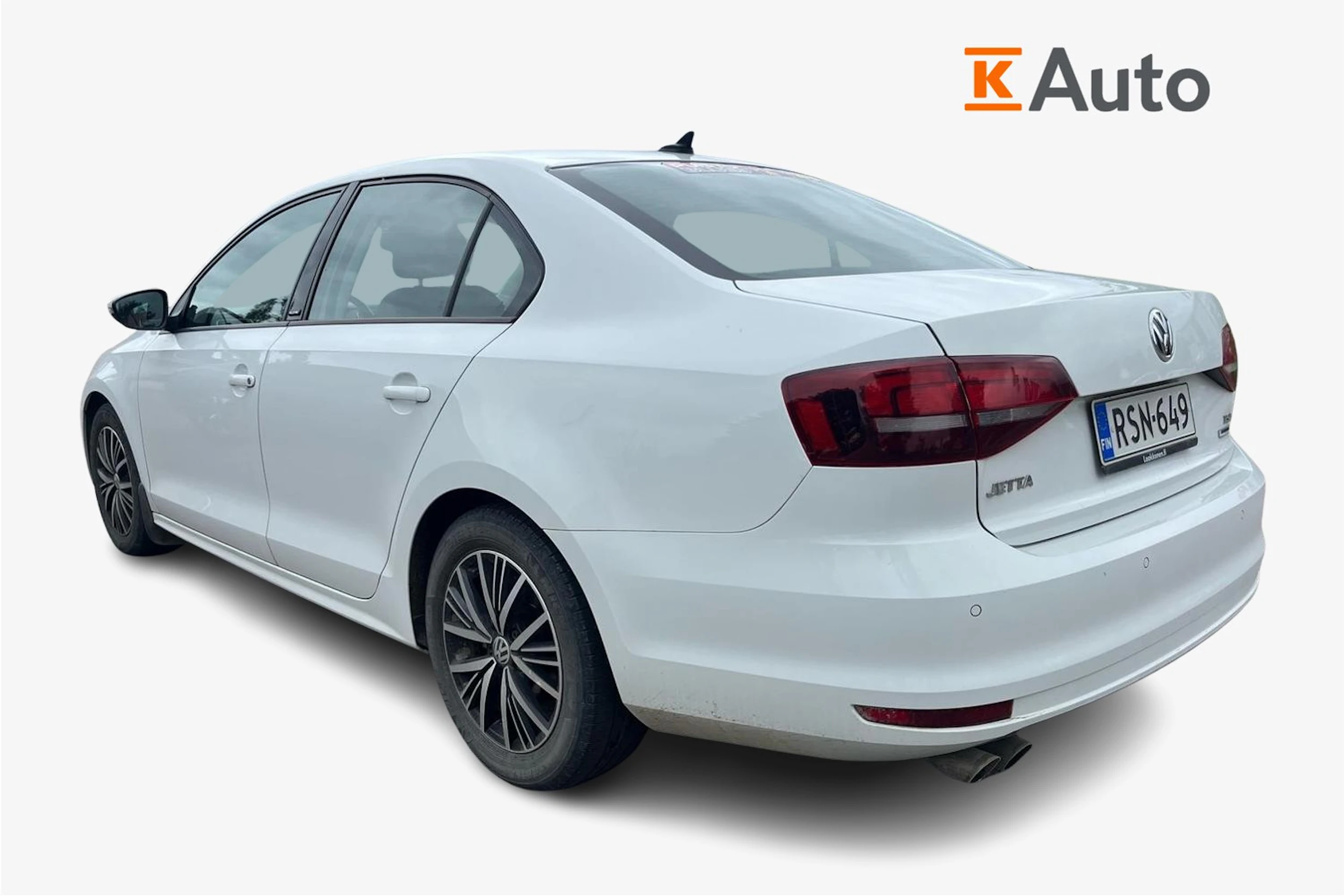 valkoinen Volkswagen Jetta 2016 kuva 2.