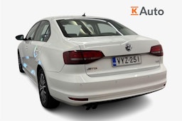 valkoinen Volkswagen Jetta 2016 kuva 2.