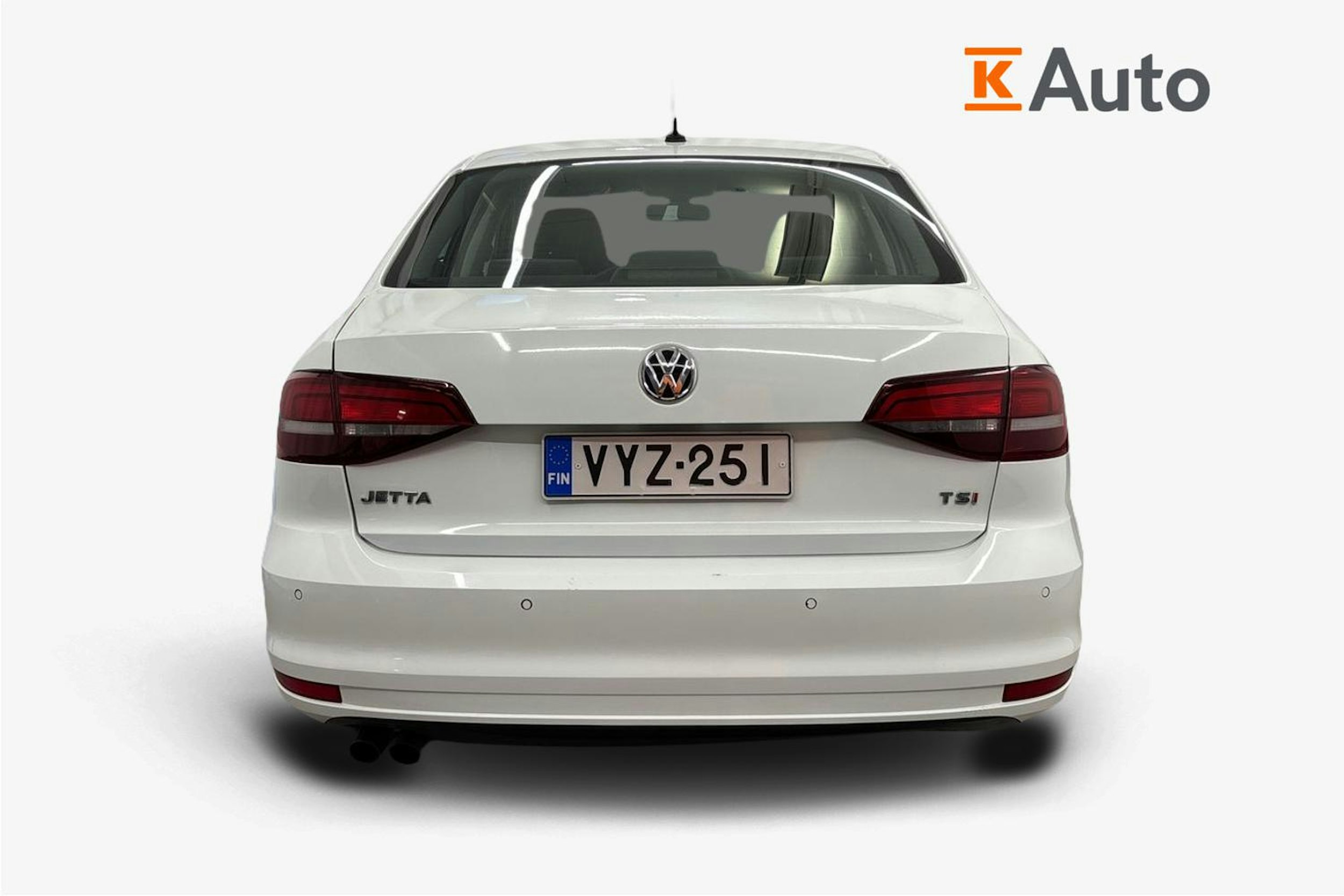valkoinen Volkswagen Jetta 2016 kuva 3.