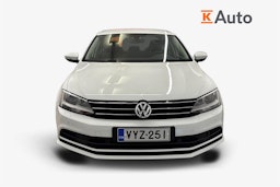 valkoinen Volkswagen Jetta 2016 kuva 4.
