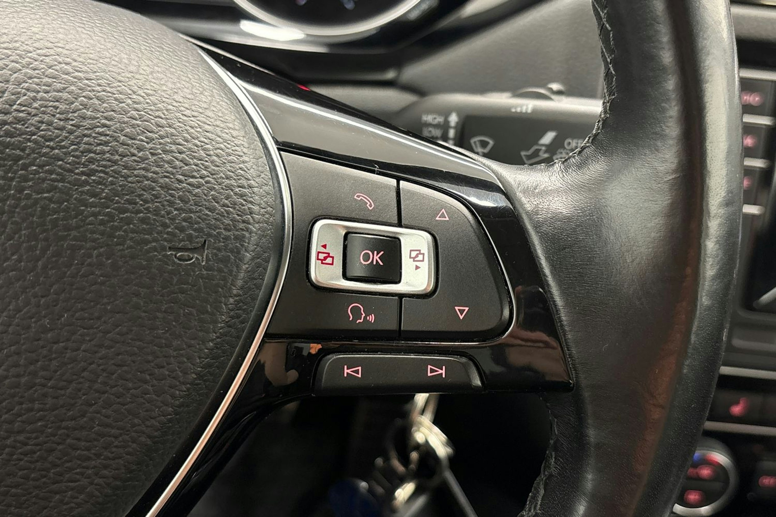 valkoinen Volkswagen Jetta 2016 kuva 13.