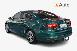 vihreä Volkswagen Jetta 2017 kuva 2.