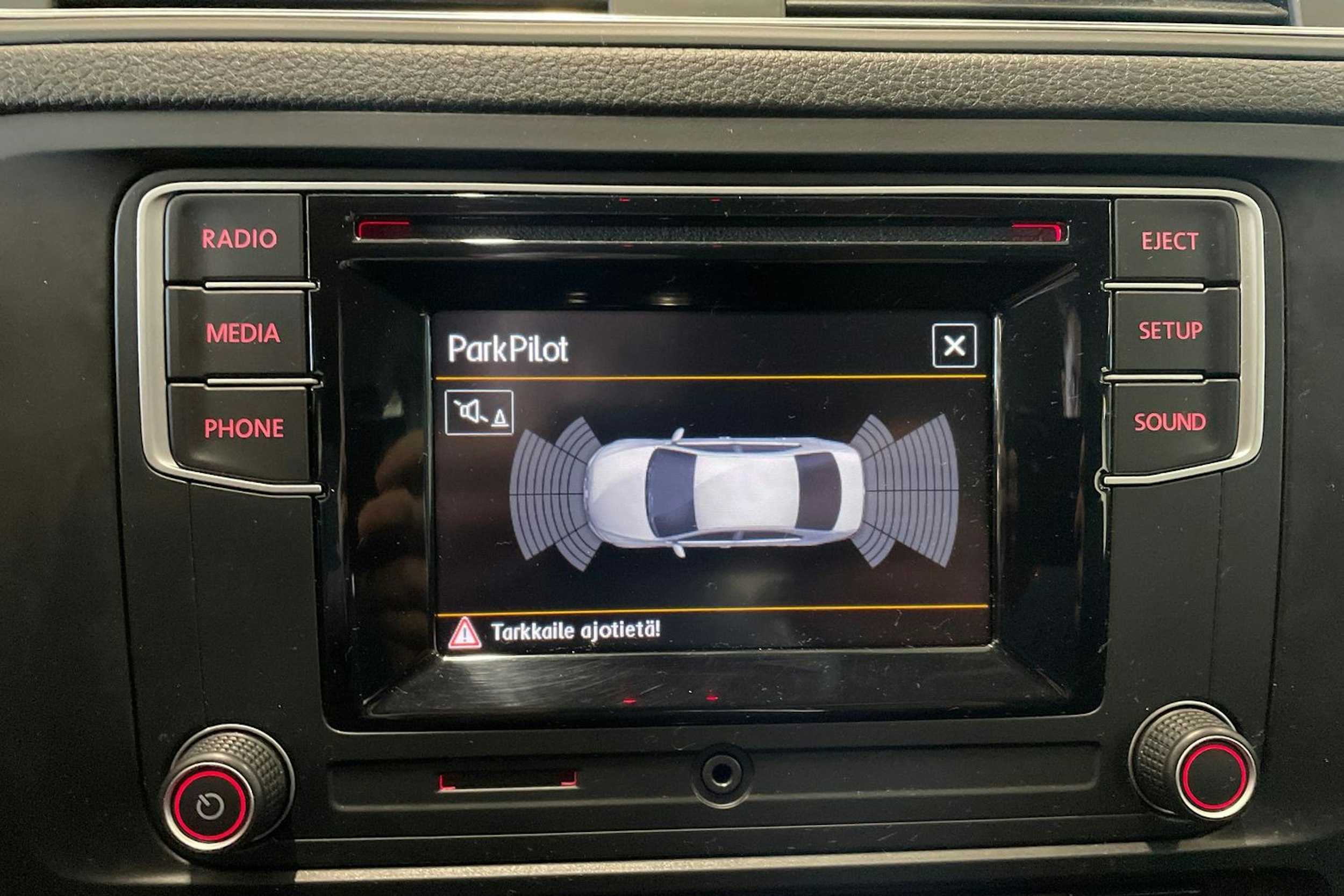 sininen Volkswagen Jetta 2017 kuva 19.