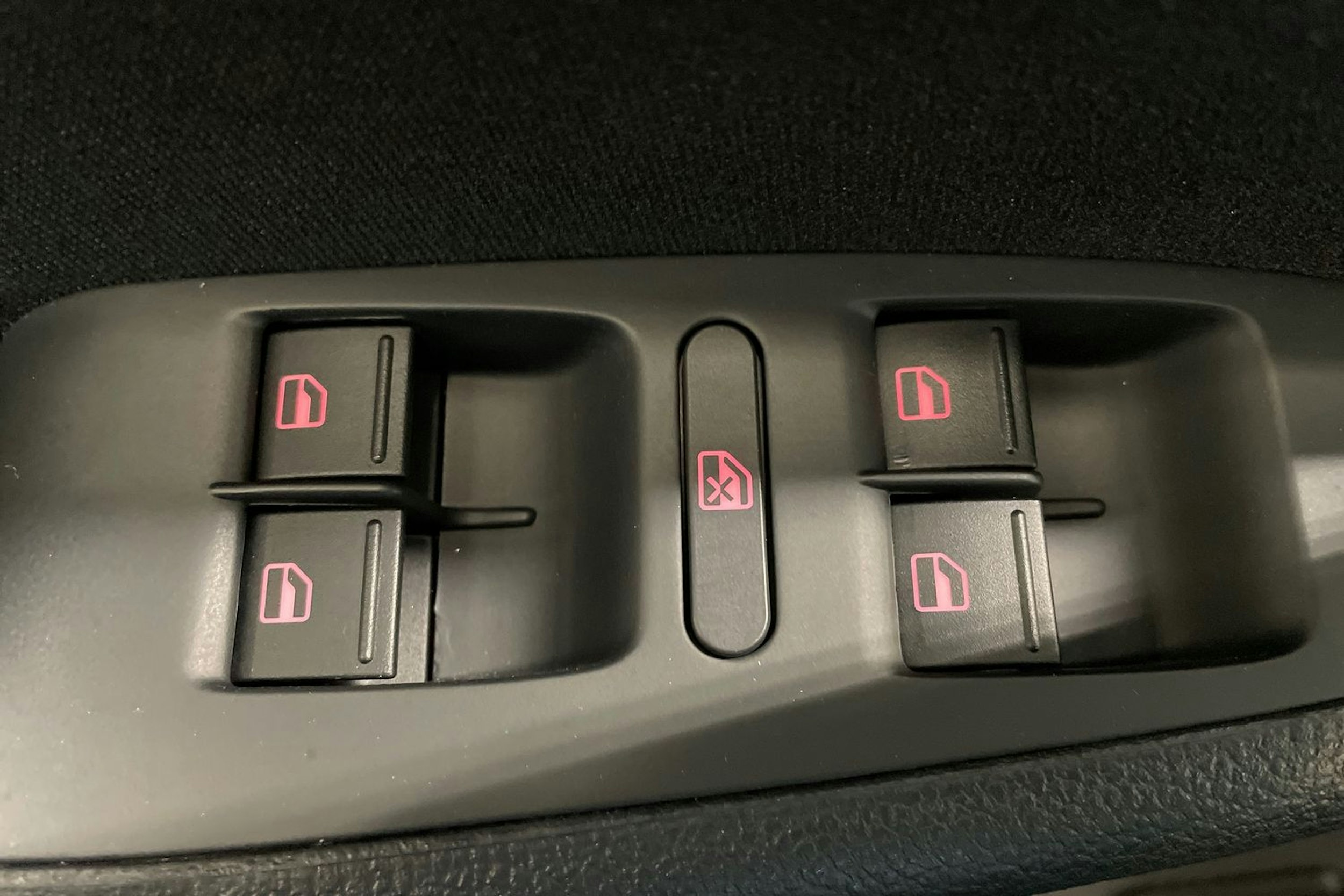 sininen Volkswagen Jetta 2017 kuva 25.