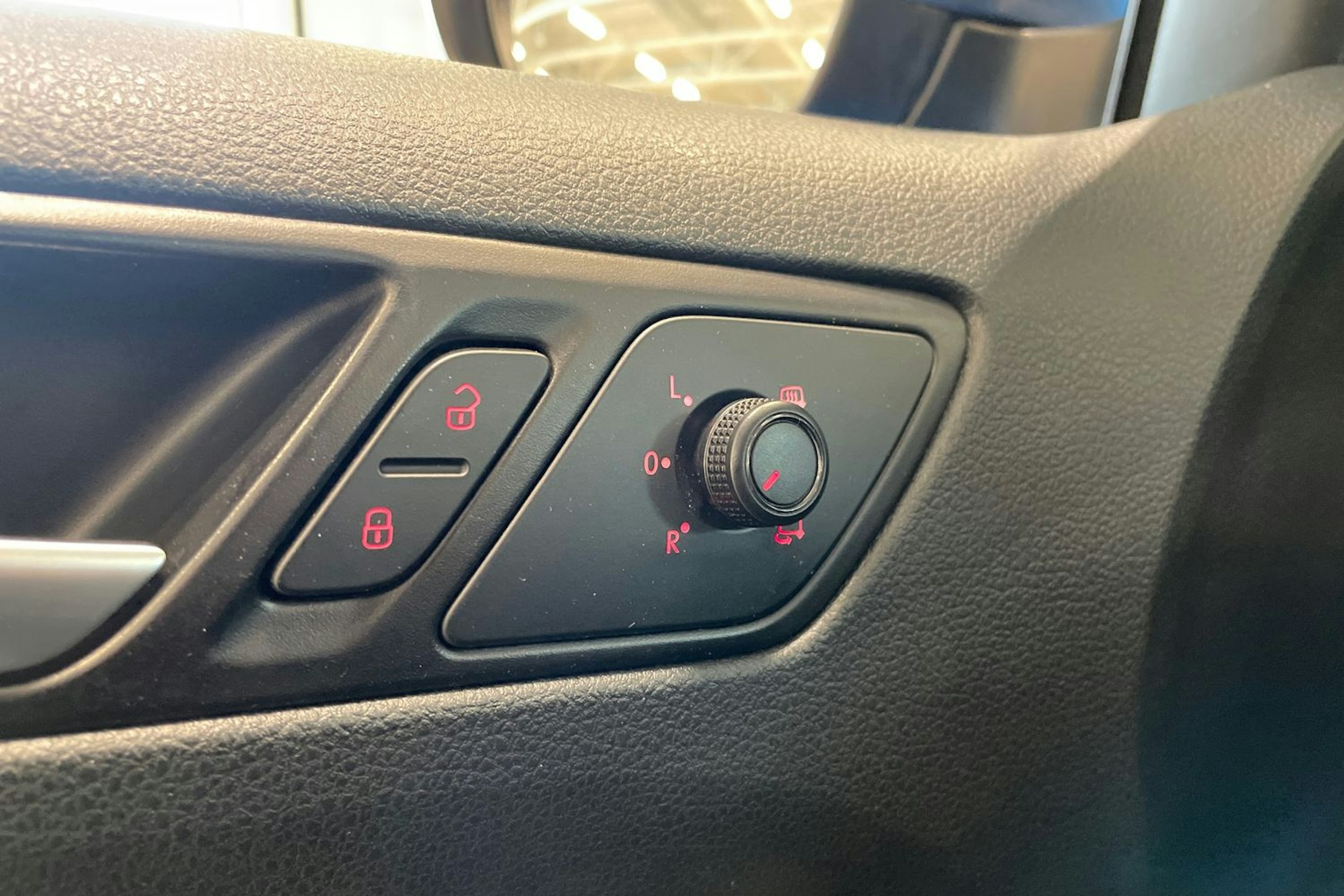 sininen Volkswagen Jetta 2017 kuva 26.