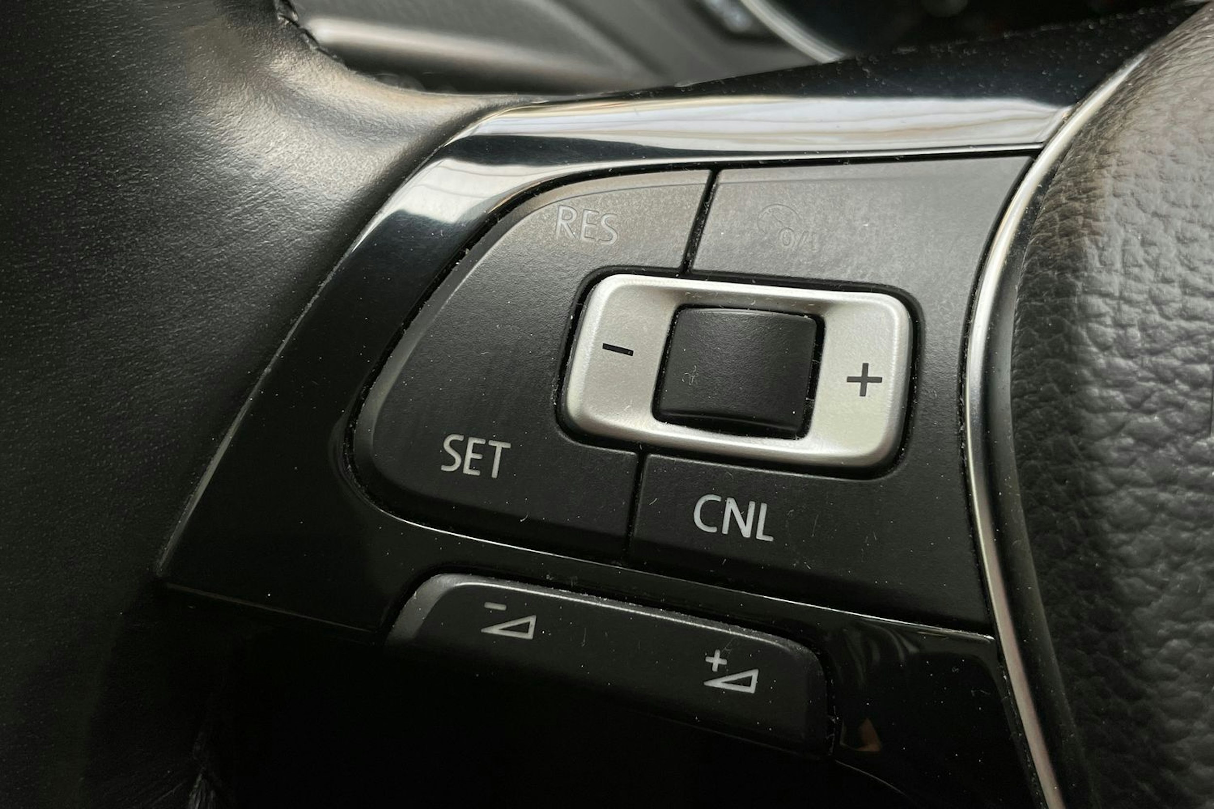 valkoinen Volkswagen Jetta 2017 kuva 19.