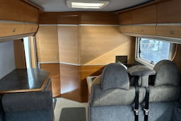valkoinen Volkswagen Karmann 2007 kuva 18.