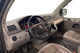 musta Volkswagen Multivan 2007 kuva 3.