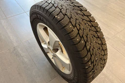 sininen Volkswagen Multivan 2013 kuva 18.