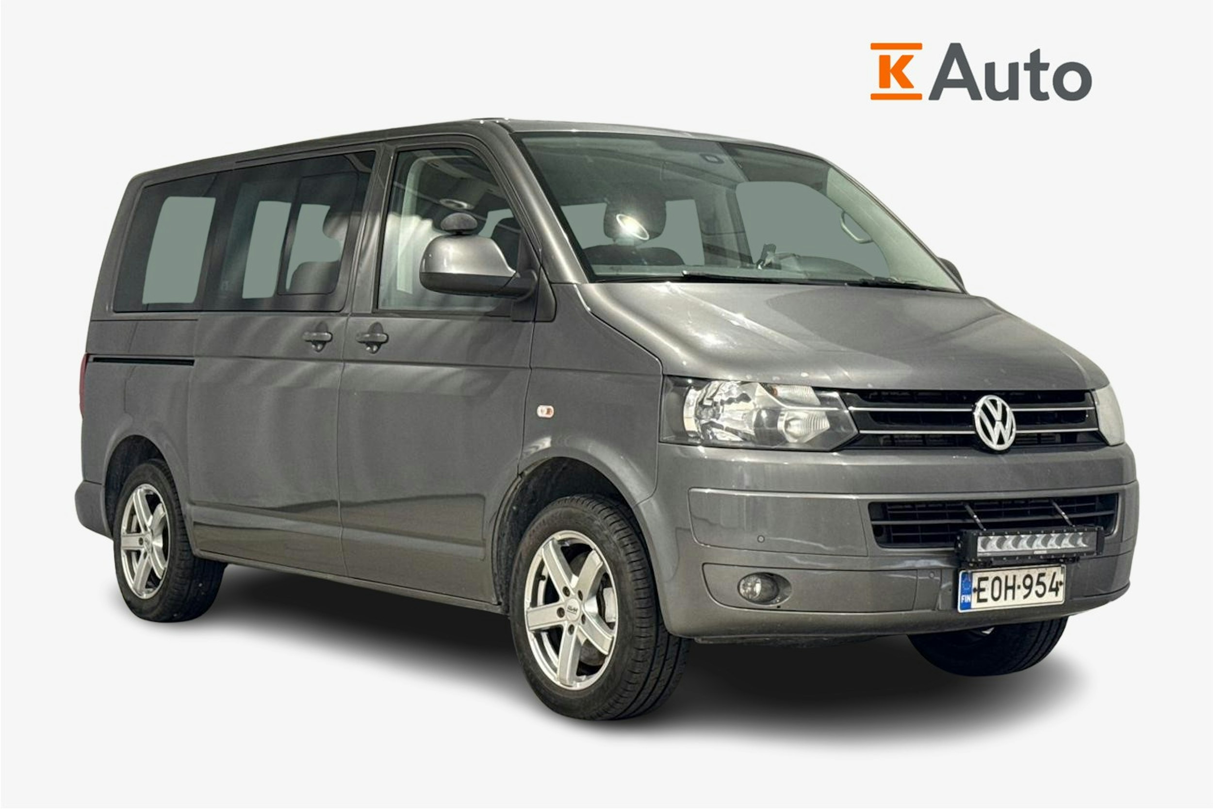 harmaa Volkswagen Multivan 2014 kuva 1.