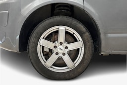 harmaa Volkswagen Multivan 2014 kuva 9.