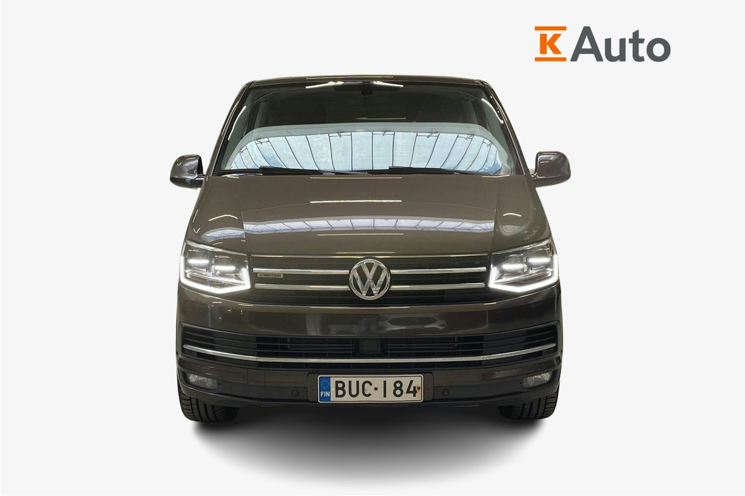 ruskea (beige) Volkswagen Multivan 2016 kuva 5.
