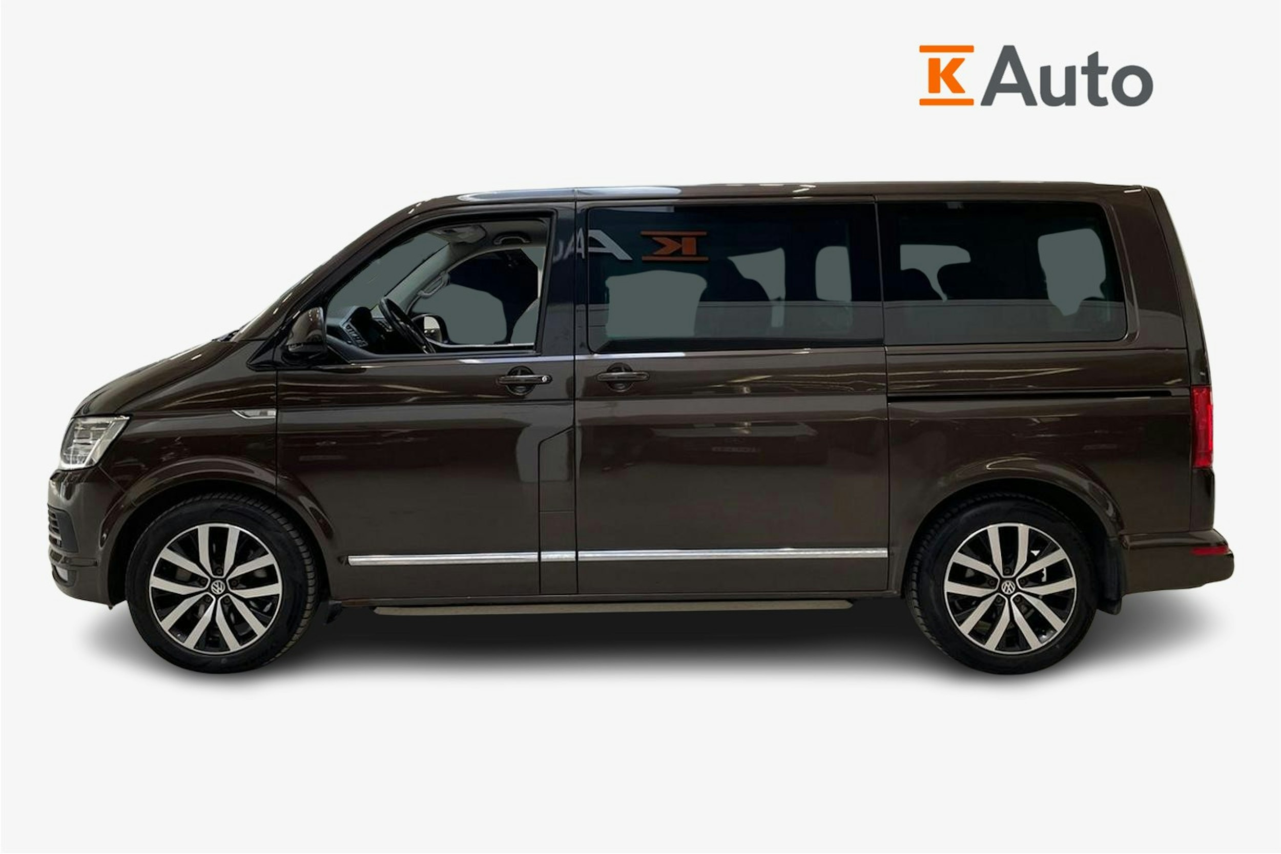ruskea (beige) Volkswagen Multivan 2016 kuva 6.