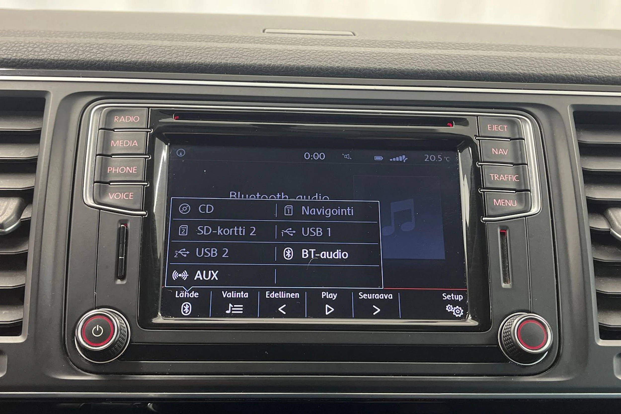 harmaa Volkswagen Multivan 2016 kuva 35.
