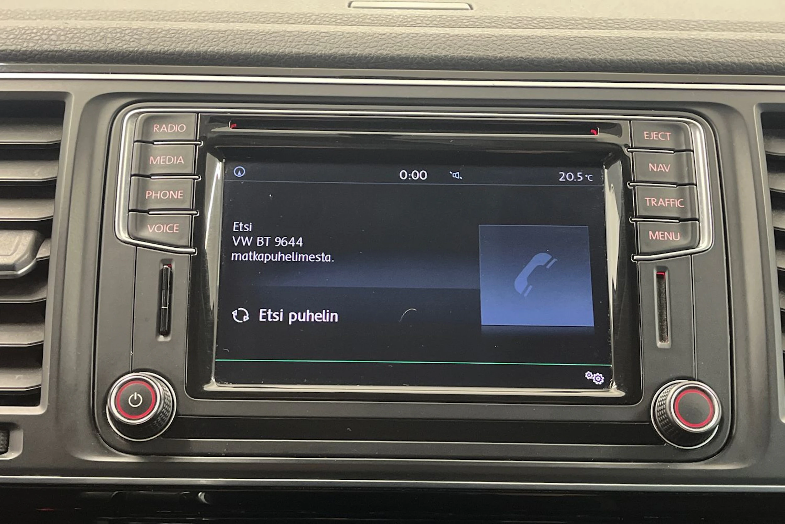 harmaa Volkswagen Multivan 2016 kuva 36.