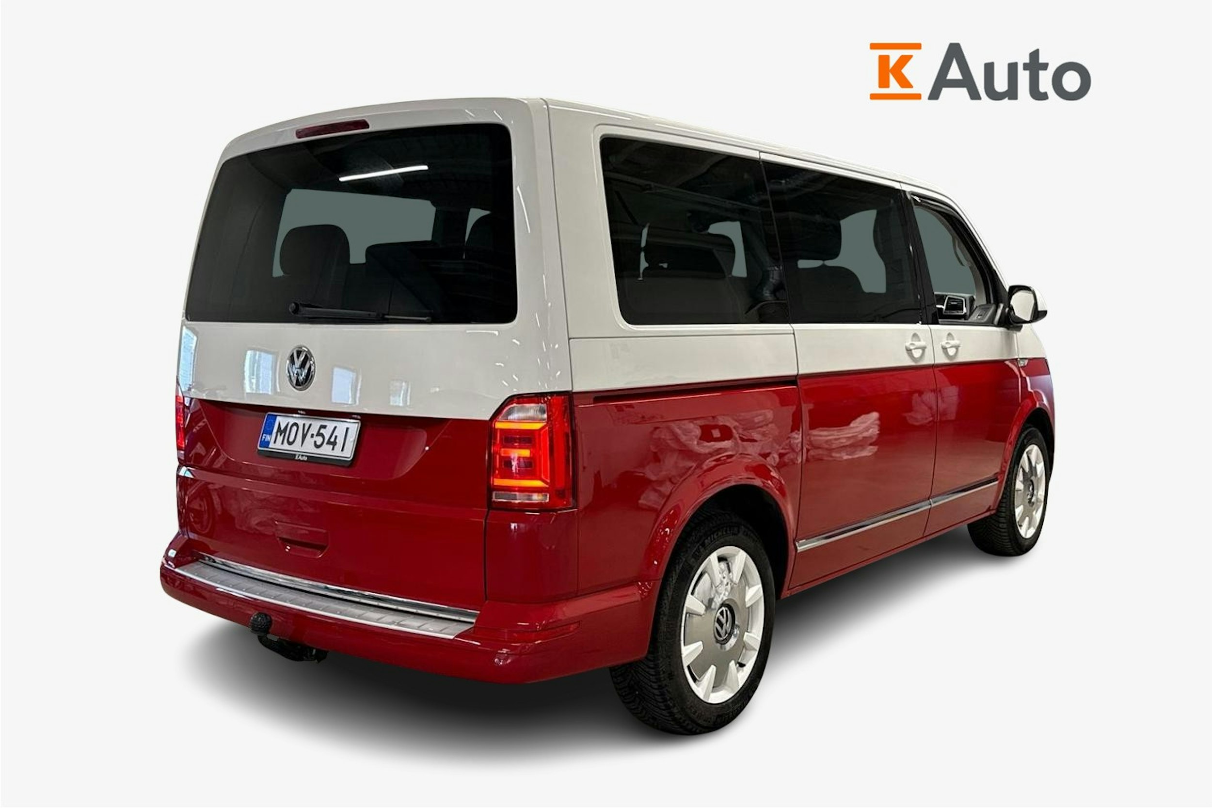 punainen Volkswagen Multivan 2016 kuva 2.