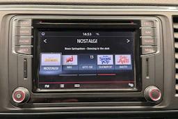 Valkoinen Volkswagen Multivan 2017 kuva 16.