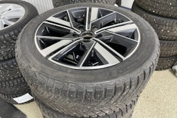 Musta Volkswagen Multivan 2020 kuva 13.