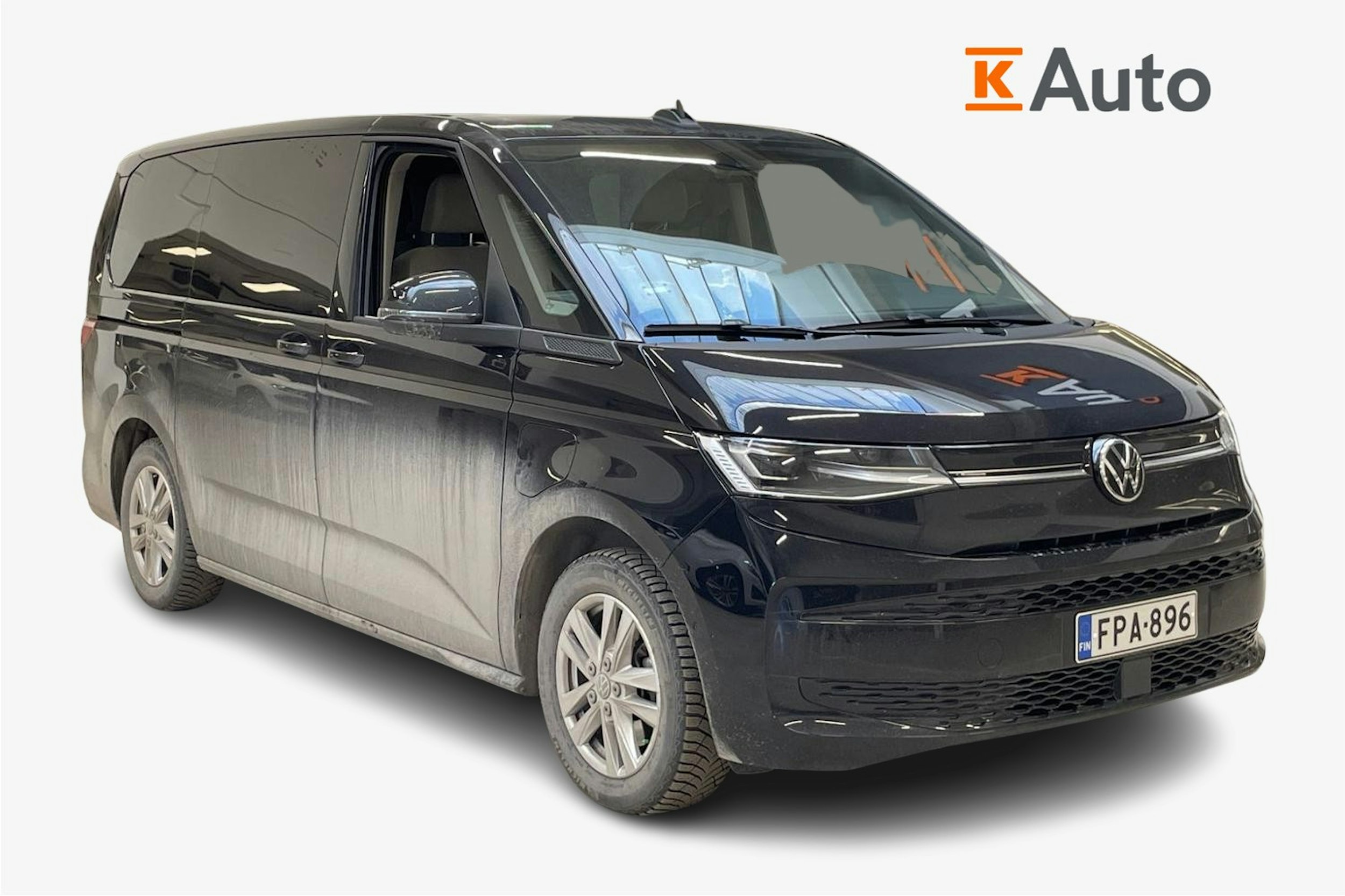 musta Volkswagen Multivan 2022 kuva 1.