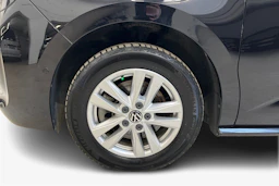 musta Volkswagen Multivan 2023 kuva 9.