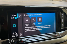 musta Volkswagen Multivan 2023 kuva 17.