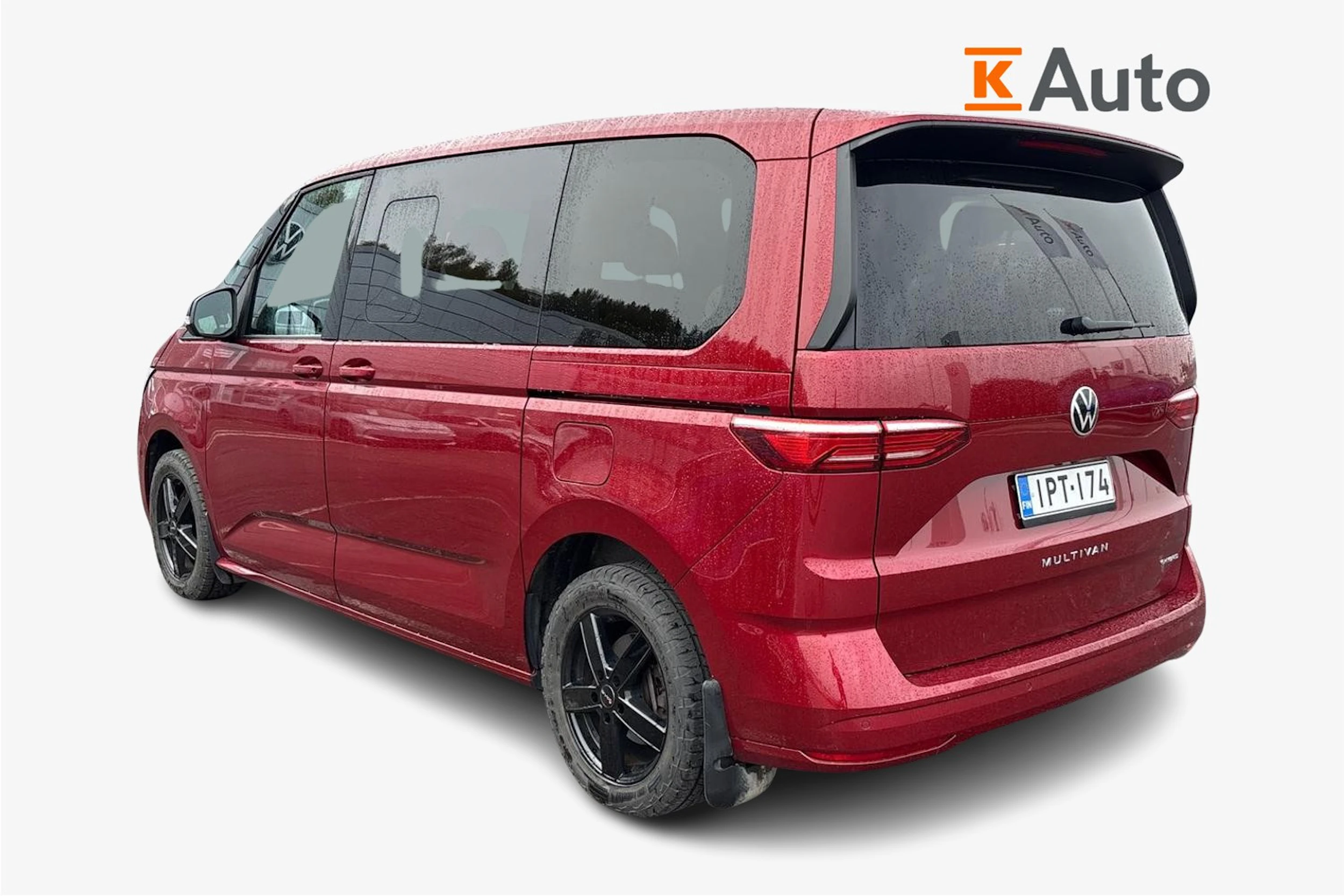 Punainen Volkswagen Multivan 2022 kuva 2.