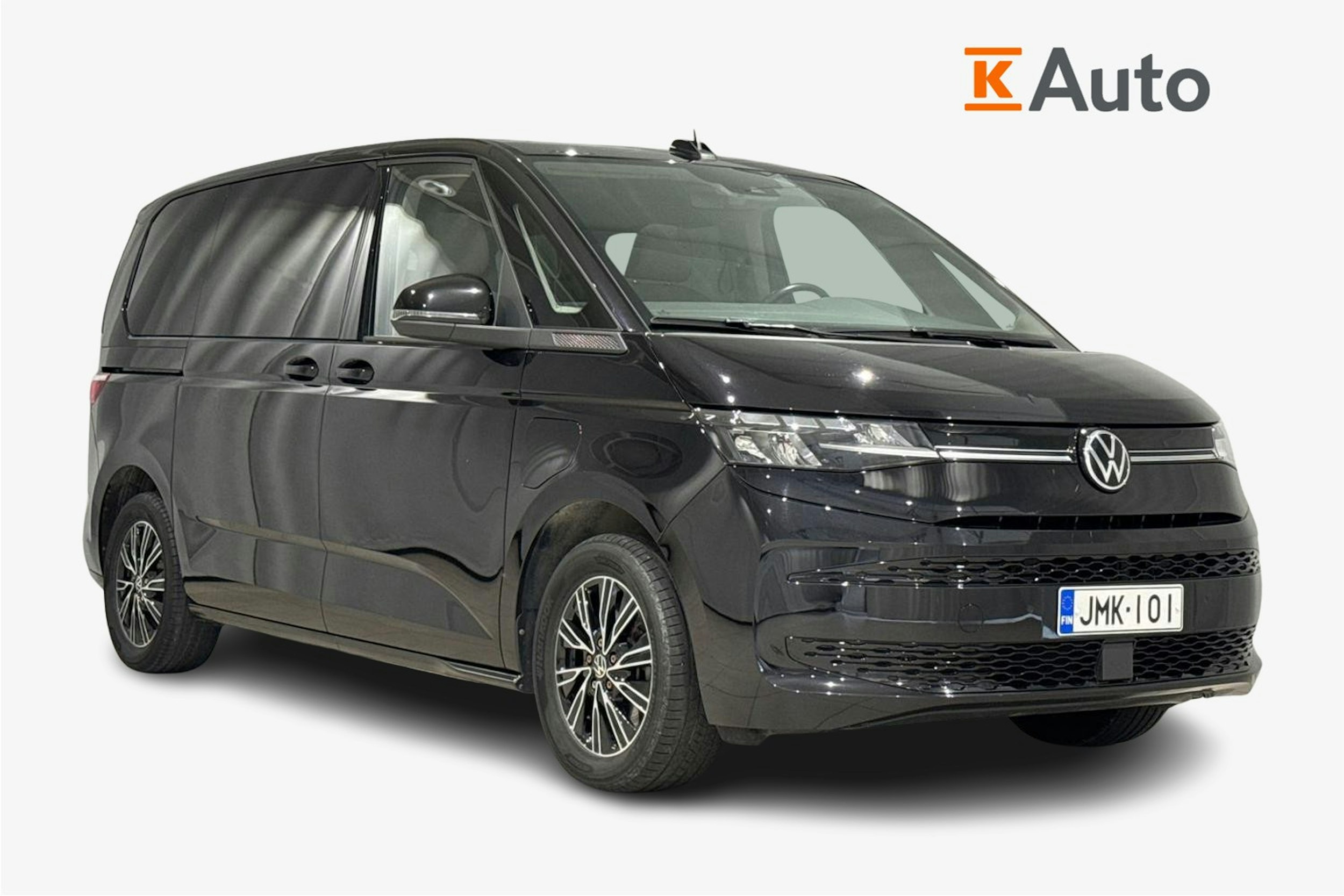 musta Volkswagen Multivan 2022 kuva 1.