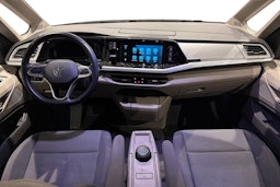 musta Volkswagen Multivan 2022 kuva 9.