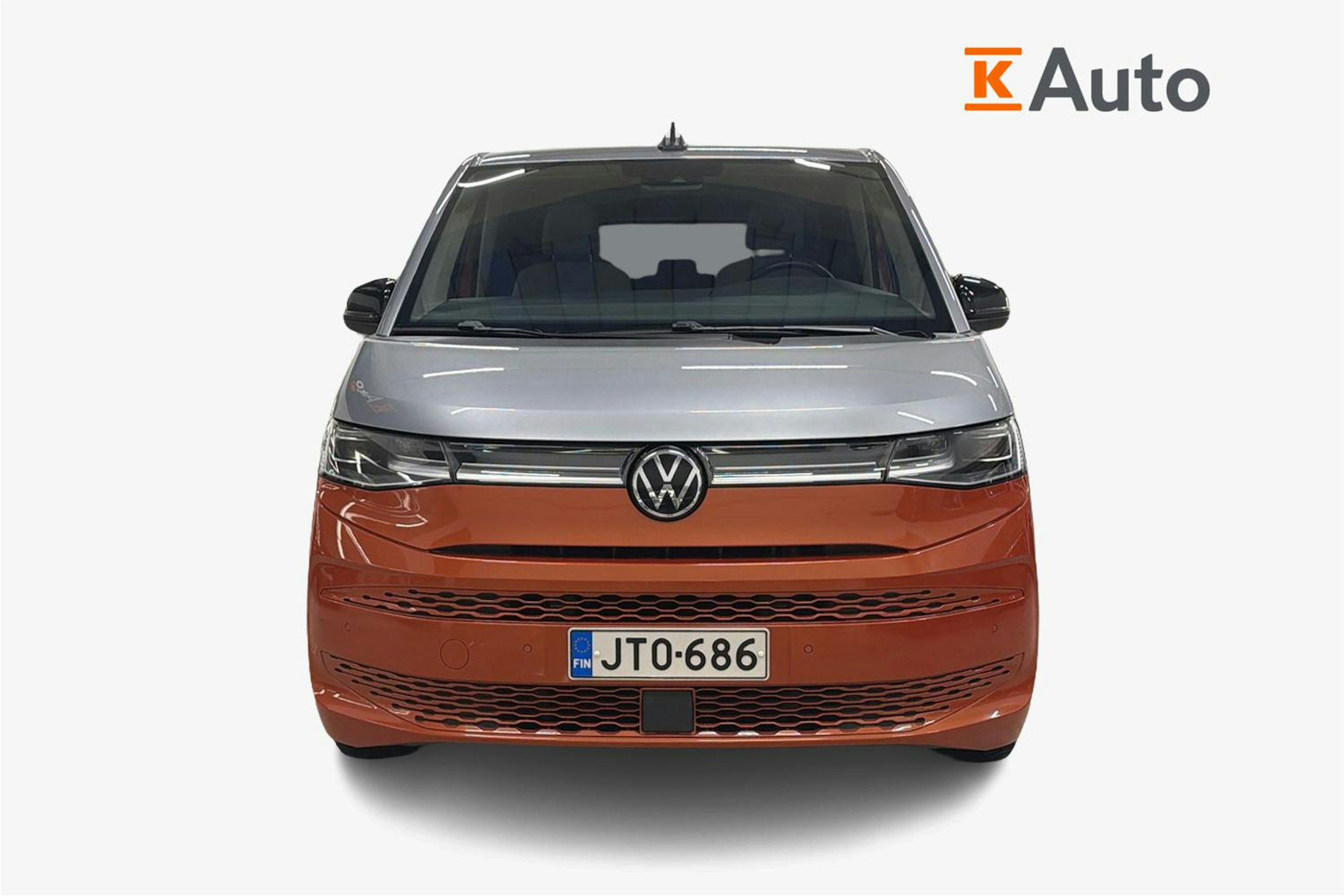 harmaa Volkswagen Multivan 2022 kuva 5.