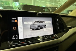 harmaa Volkswagen Multivan 2022 kuva 36.