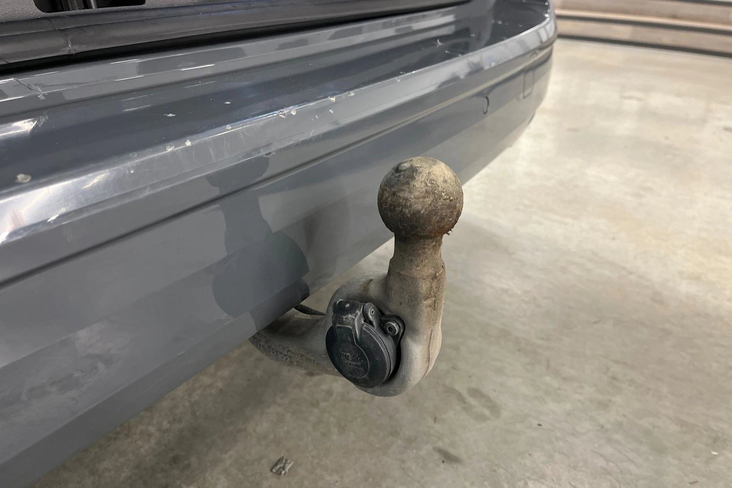harmaa Volkswagen Multivan 2022 kuva 37.