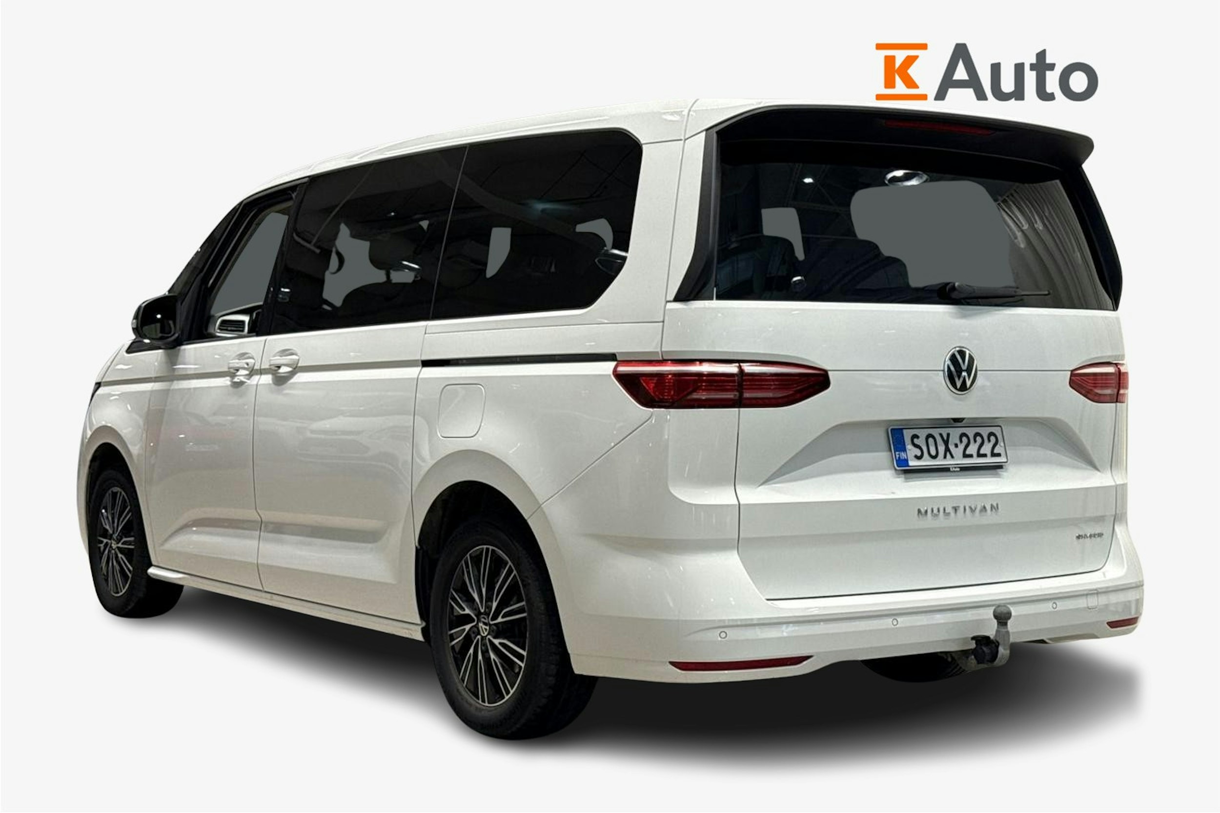 valkoinen Volkswagen Multivan 2022 kuva 2.