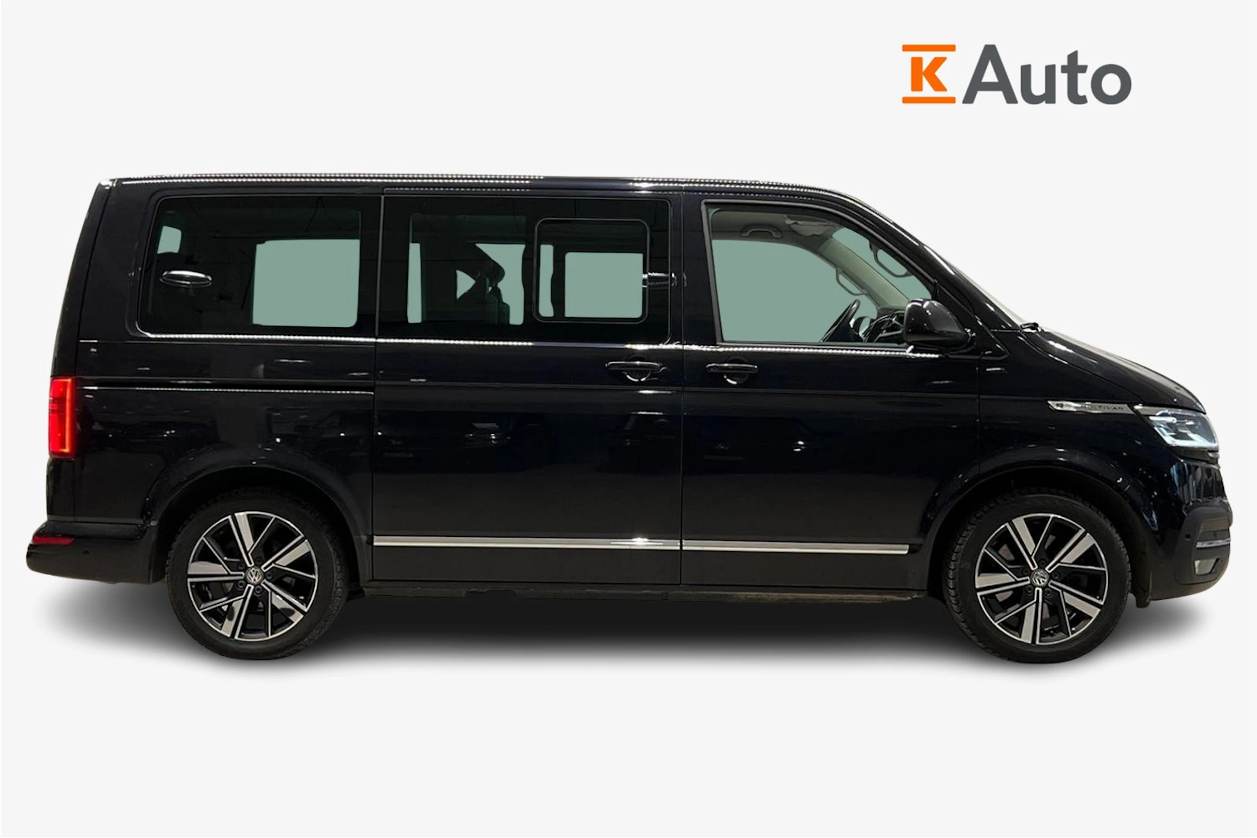Musta Volkswagen Multivan 2022 kuva 7.