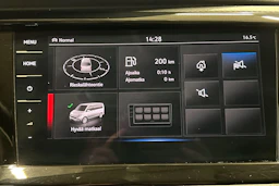 Musta Volkswagen Multivan 2022 kuva 18.