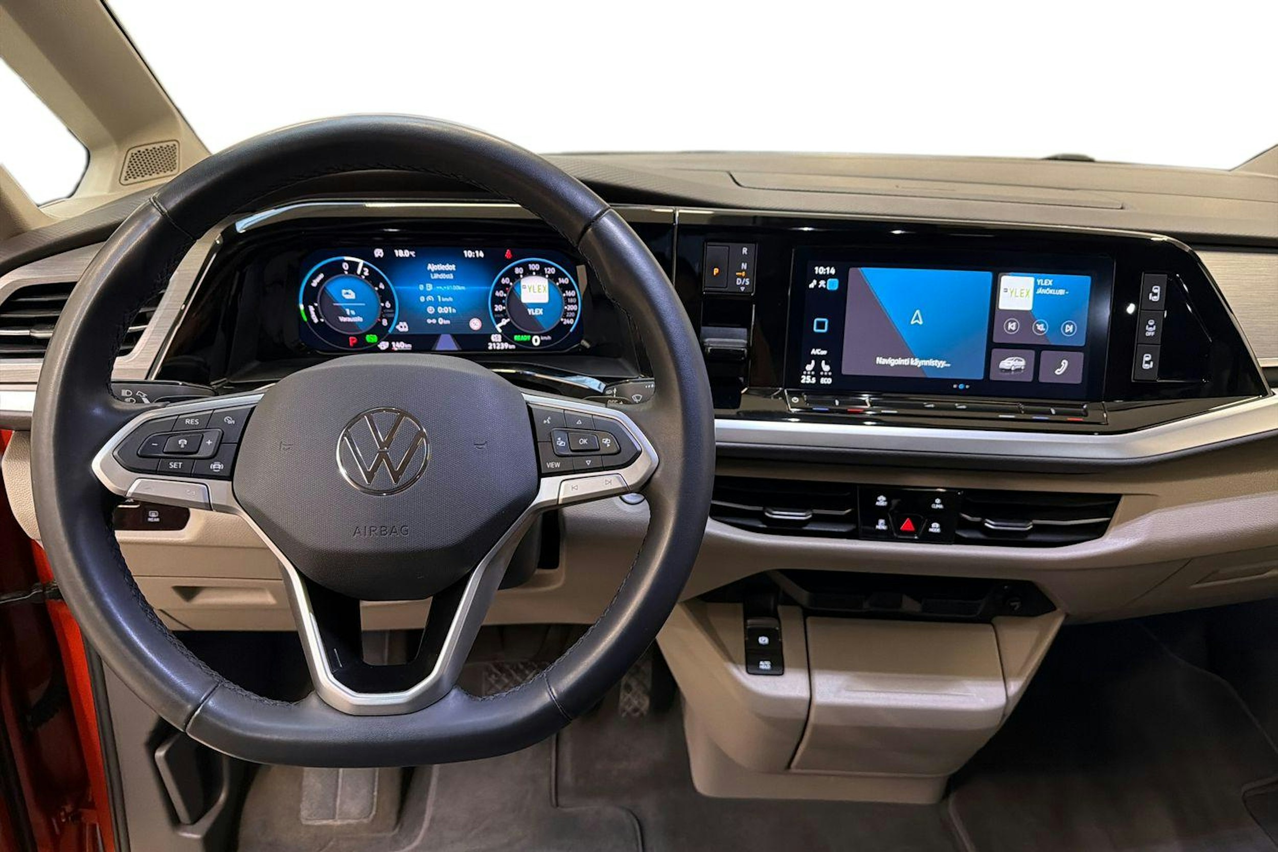 met. harmaa Volkswagen Multivan 2022 kuva 9.