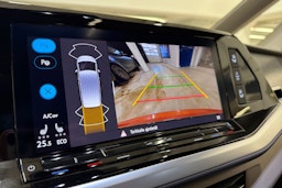 met. harmaa Volkswagen Multivan 2022 kuva 18.