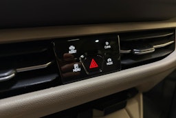 met. harmaa Volkswagen Multivan 2022 kuva 22.