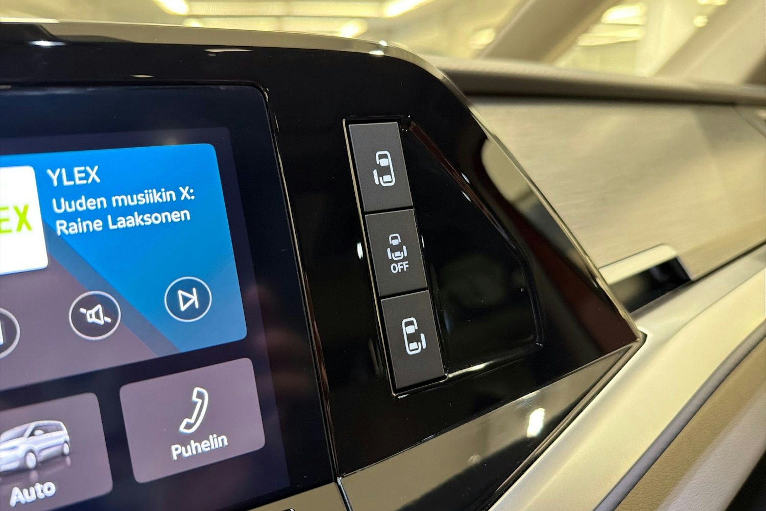 met. harmaa Volkswagen Multivan 2022 kuva 23.