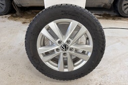 met. harmaa Volkswagen Multivan 2022 kuva 31.