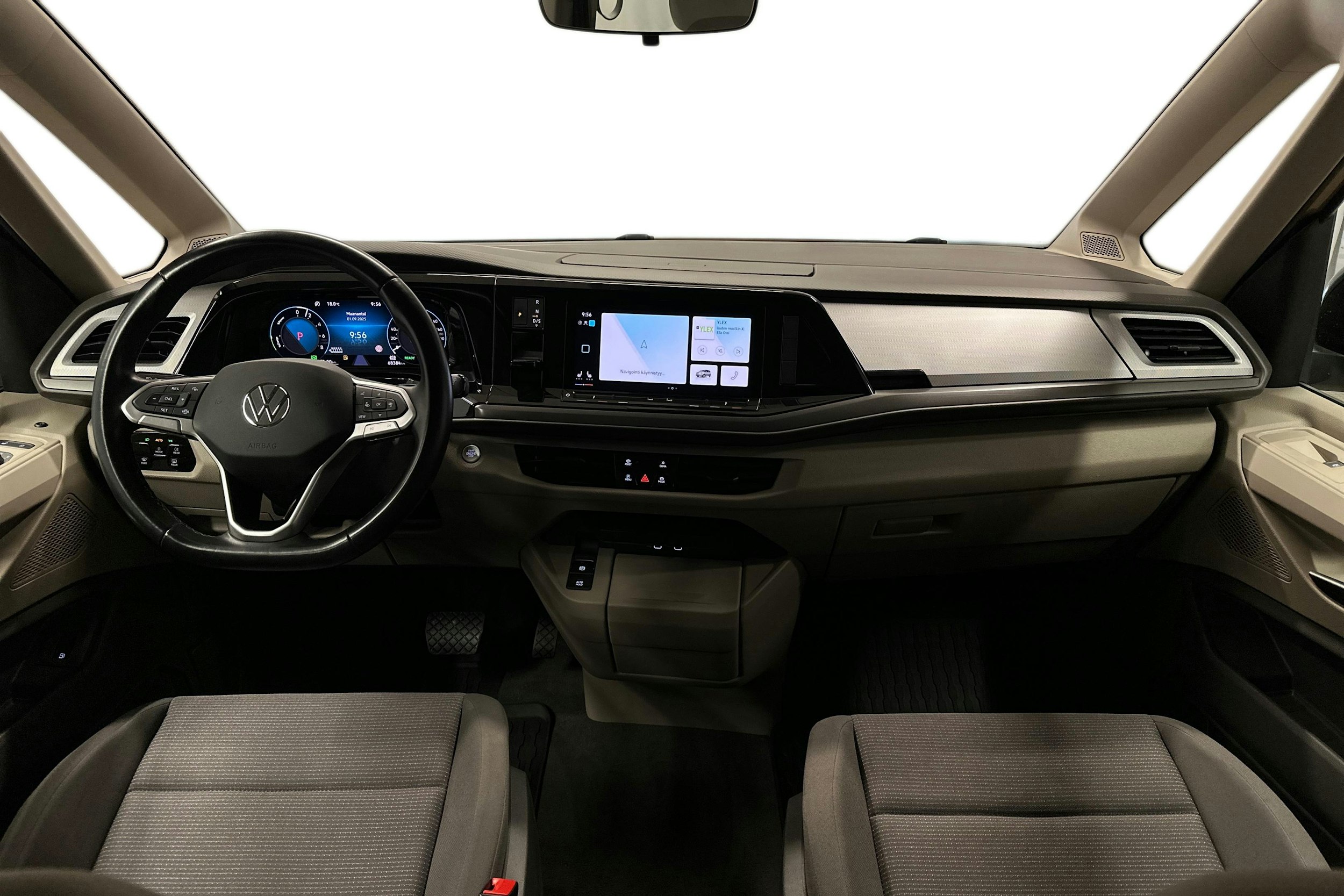 ruskea Volkswagen Multivan 2023 kuva 7.
