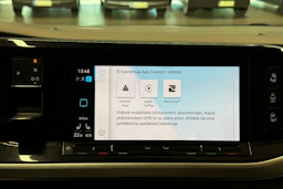 ruskea (beige) Volkswagen Multivan 2023 kuva 17.