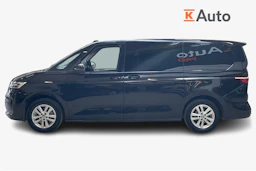 musta Volkswagen Multivan 2023 kuva 5.