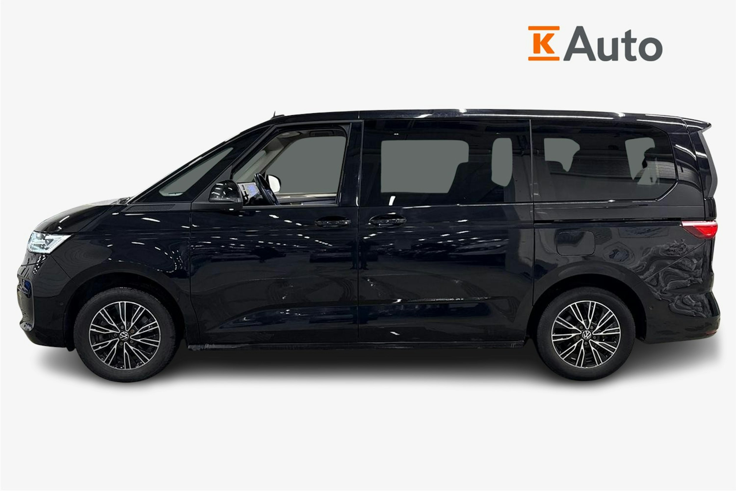 met. musta Volkswagen Multivan 2023 kuva 5.