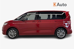 punainen Volkswagen Multivan 2023 kuva 6.