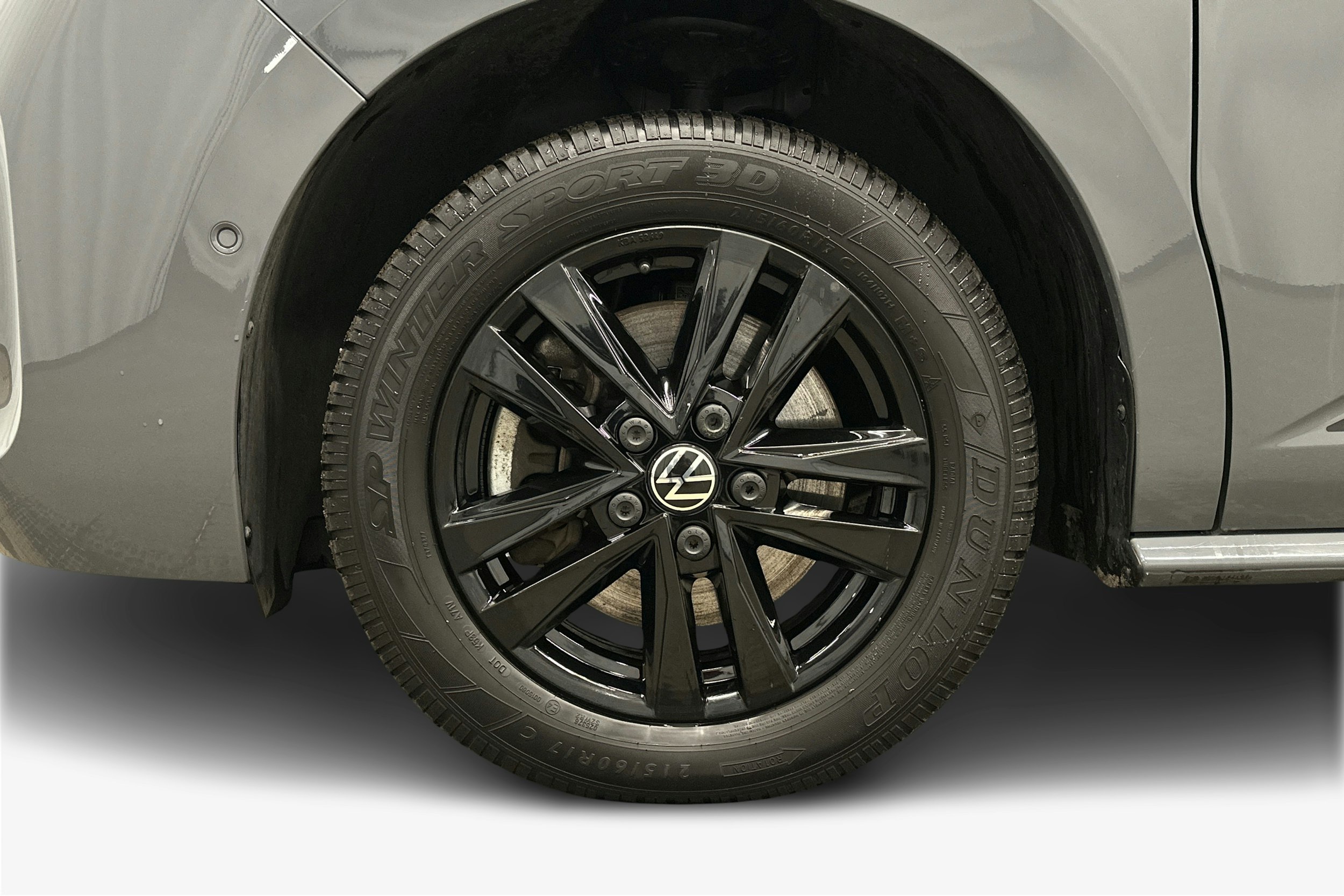 harmaa Volkswagen Multivan 2023 kuva 12.