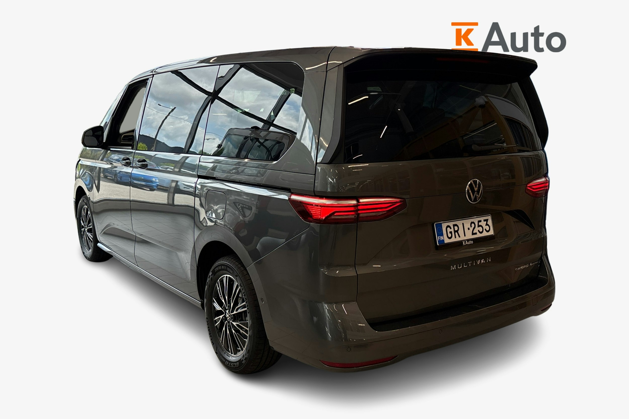 harmaa Volkswagen Multivan 2025 kuva 2.