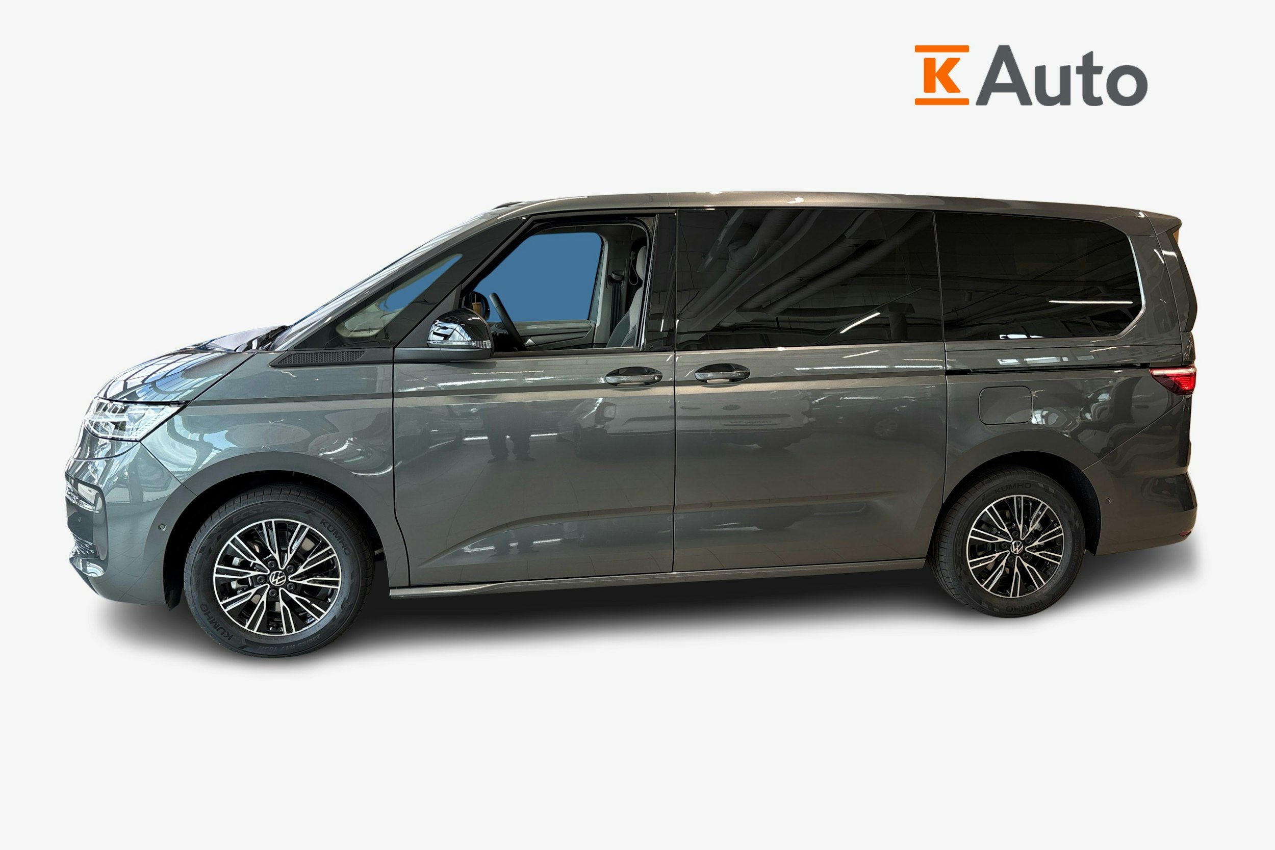 harmaa Volkswagen Multivan 2025 kuva 5.