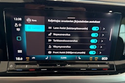 harmaa Volkswagen Multivan 2025 kuva 24.